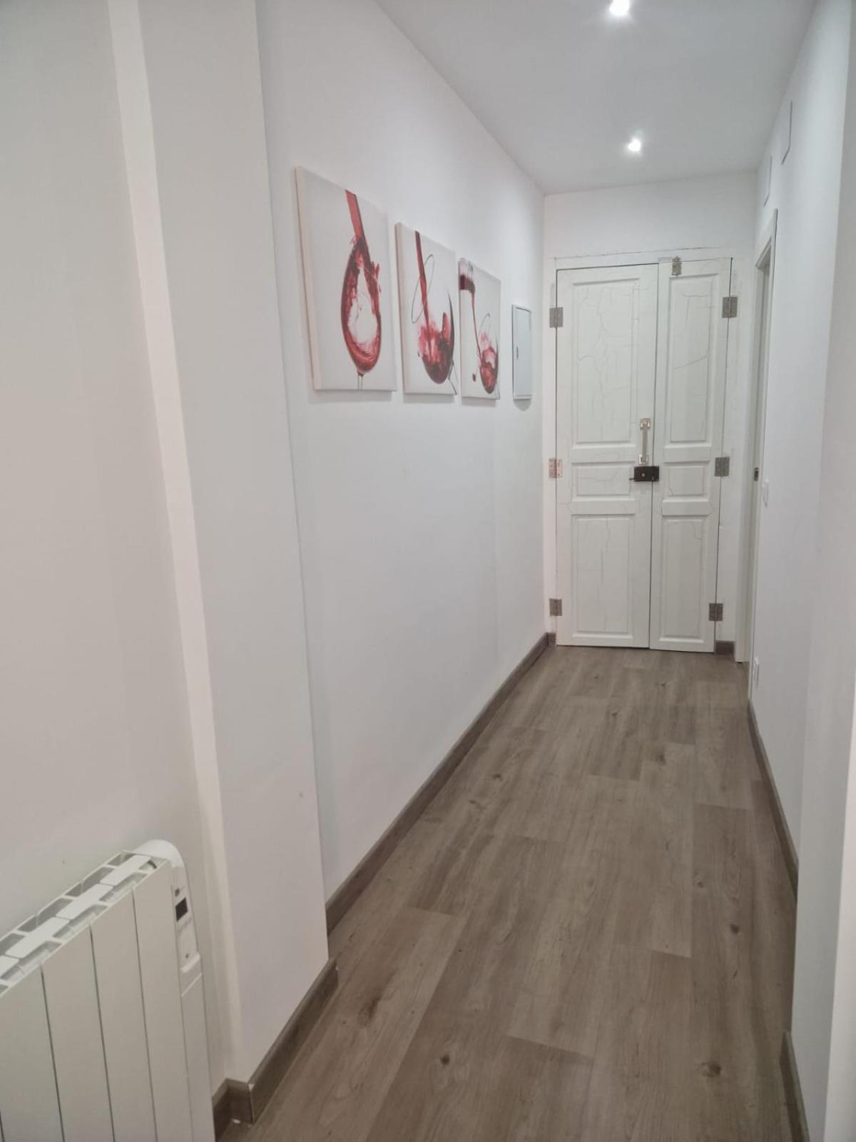 Apartamento Comarca De Харо Екстериор снимка