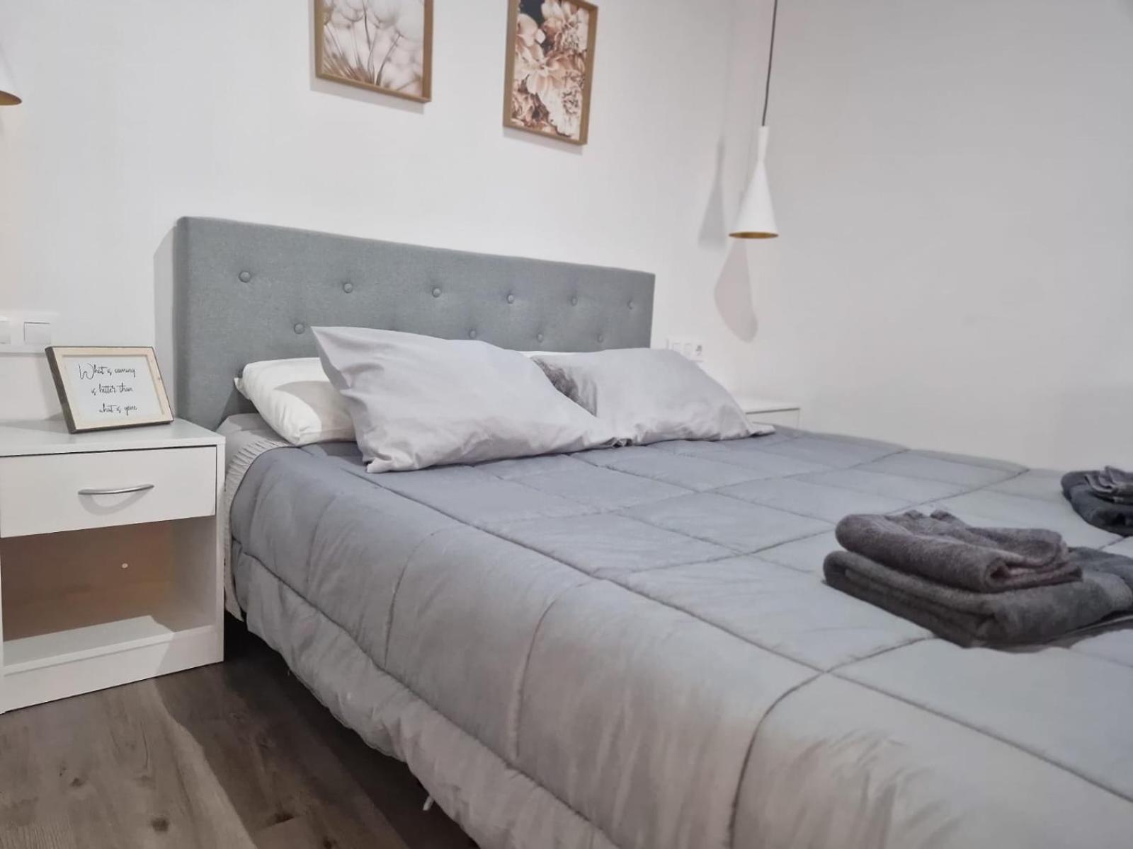 Apartamento Comarca De Харо Екстериор снимка